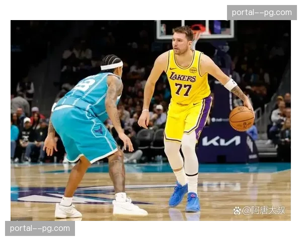 雷霆首节44-21碾压湖人 多尔特三分4中4开局奠定43分大胜基调 雷霆首节44-21碾压湖人 多尔特三分4中4开局奠定43分大胜基调